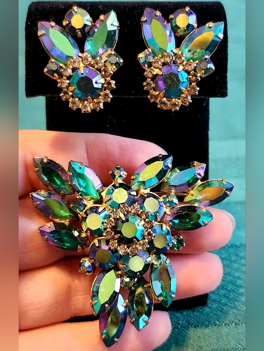 Vintage Aurora Borealis Peacock Juliana Style Jewelry Set - Picture 5 of 10